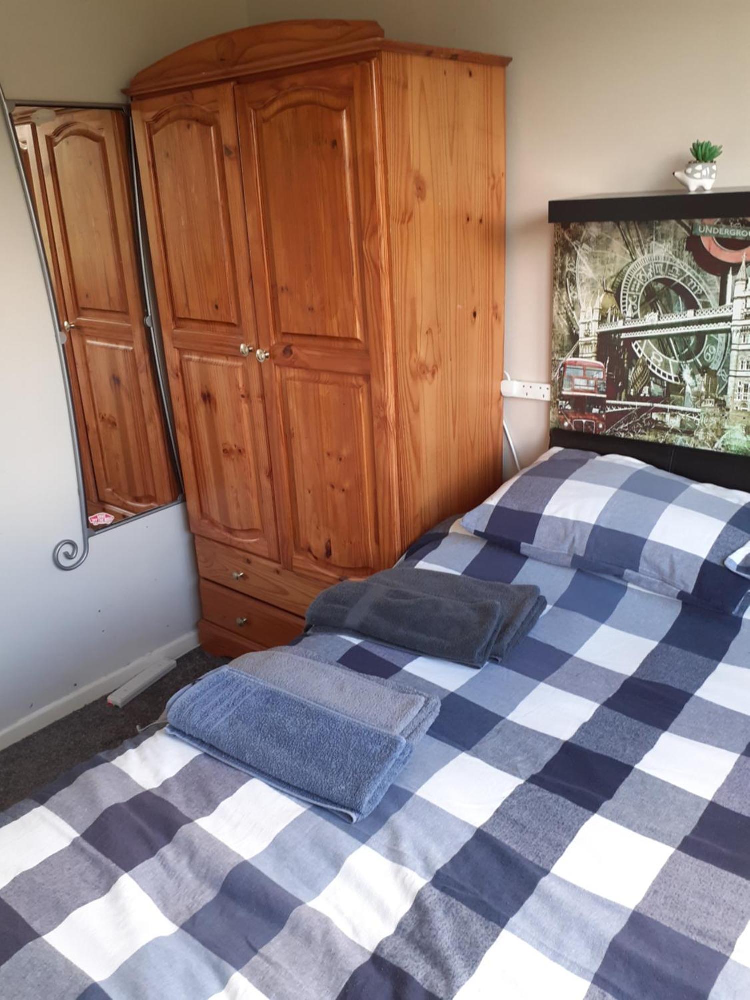 Home From Home Single Or Double Room Netflix Or Virgin Tv Wifi & Free Parking Poole Luaran gambar